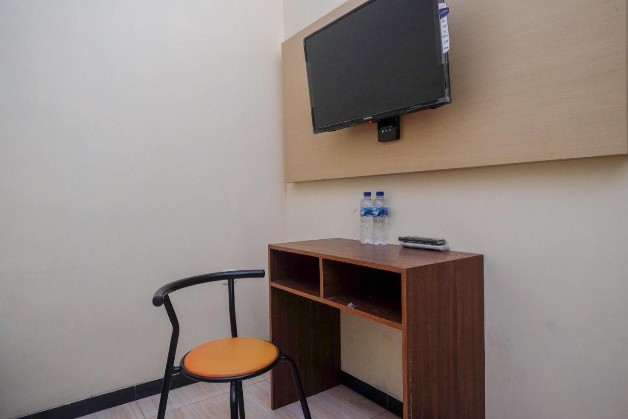 Reddoorz Near Taman Pantai Alam Indah Tegal Ξενοδοχείο Εξωτερικό φωτογραφία